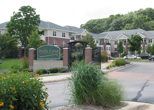 Bella Casa Condos